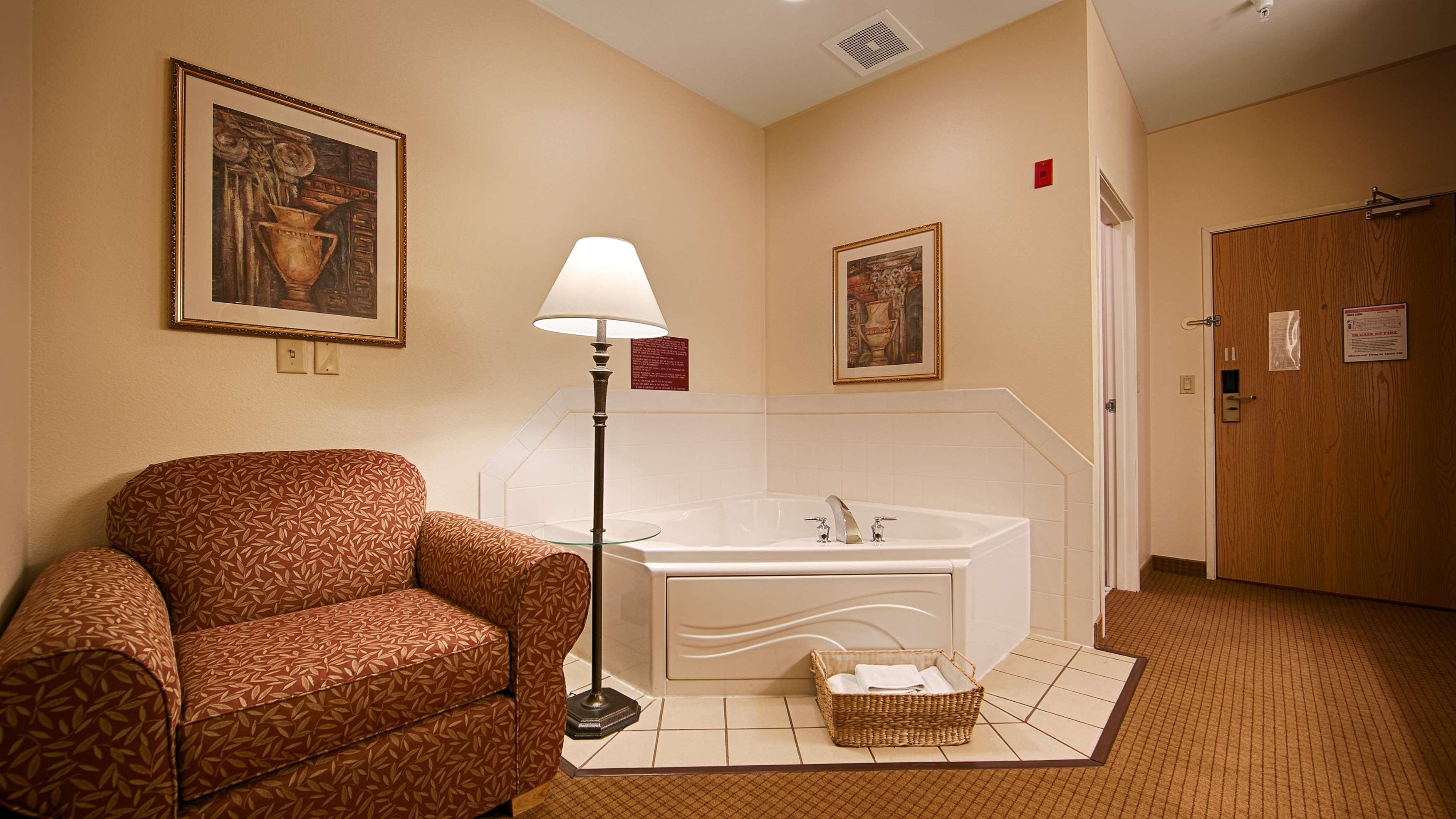 Best Western Wapakoneta Inn Экстерьер фото