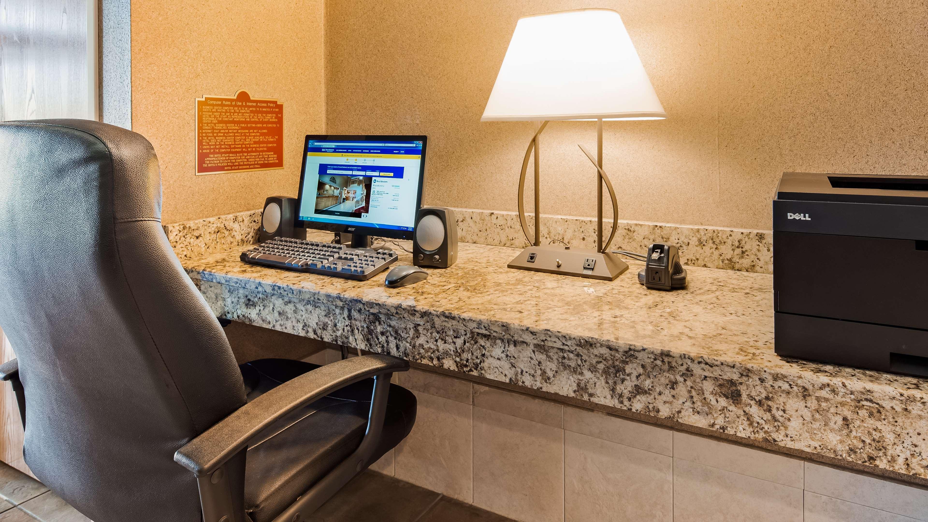 Best Western Wapakoneta Inn Экстерьер фото