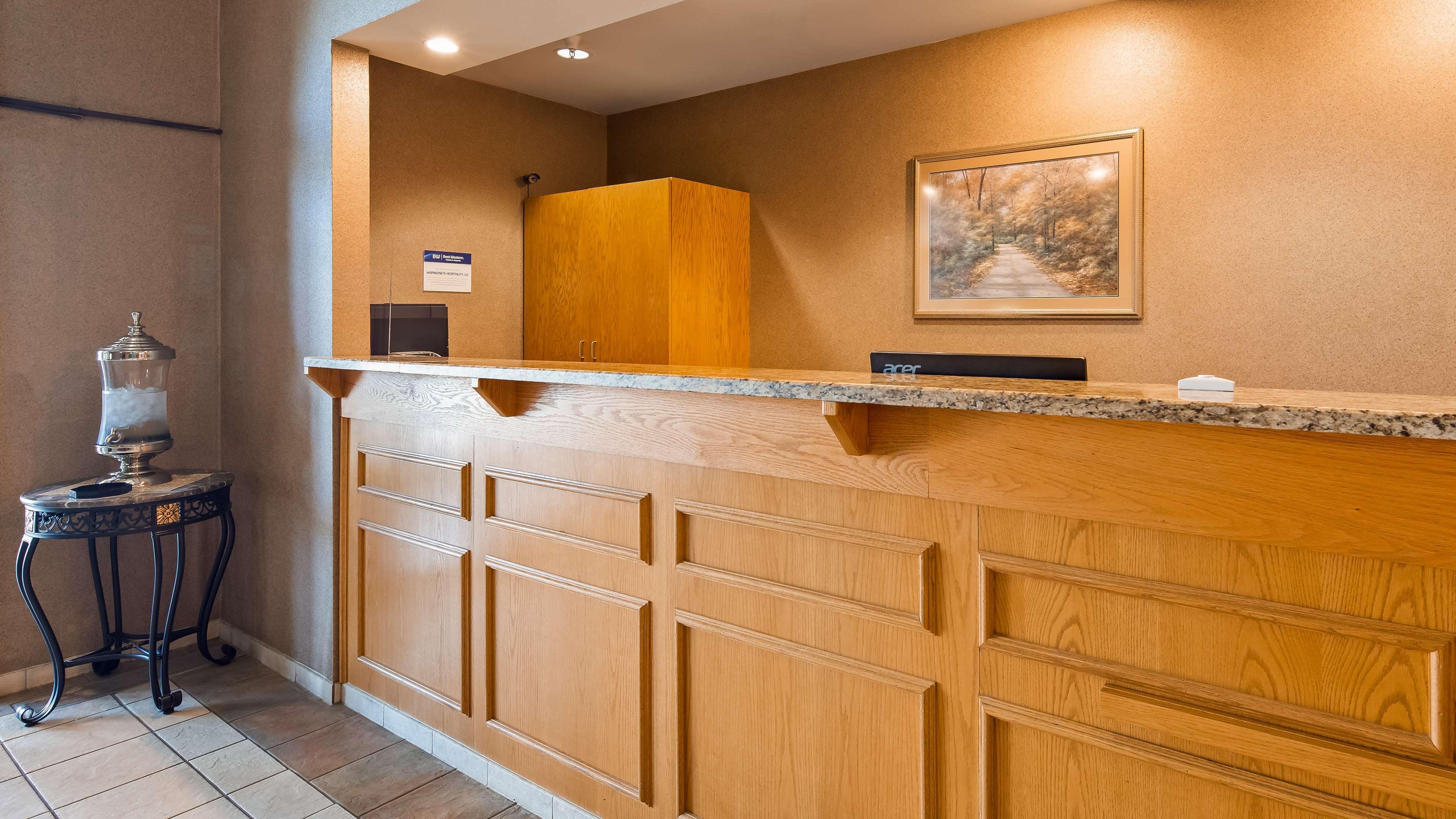 Best Western Wapakoneta Inn Экстерьер фото