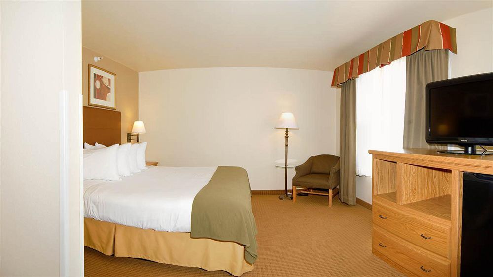 Best Western Wapakoneta Inn Экстерьер фото